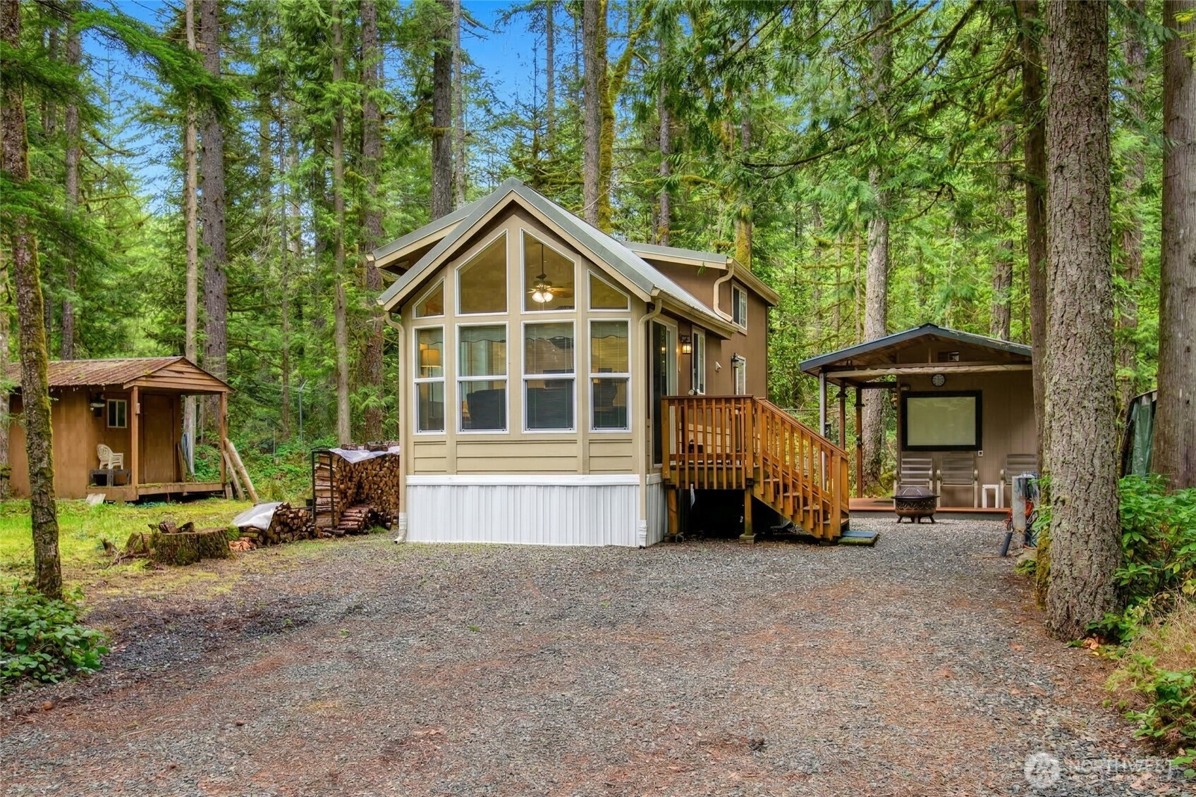 33 Wilderness Way Deming WA 98244