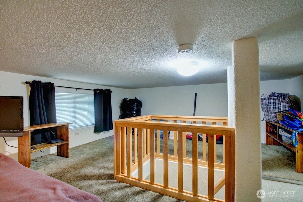 33 Wilderness Way Deming WA 98244