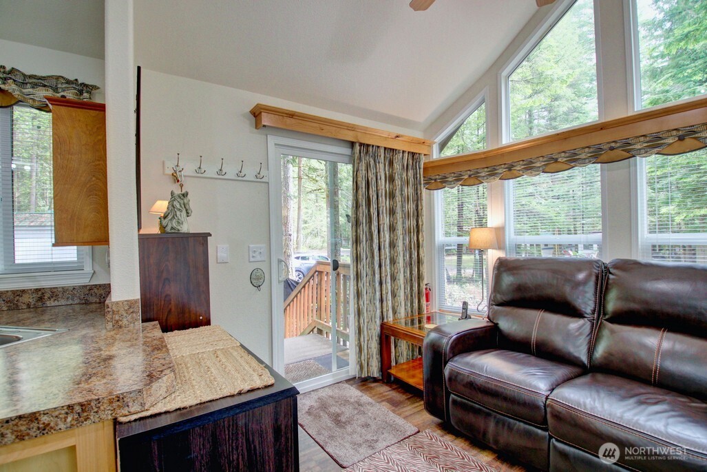 33 Wilderness Way Deming WA 98244