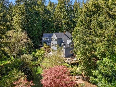 6420 NE Tara Lane Bainbridge Island WA 98110