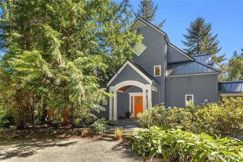 6420 NE Tara Lane Bainbridge Island WA 98110