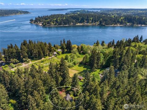 6420 NE Tara Lane Bainbridge Island WA 98110