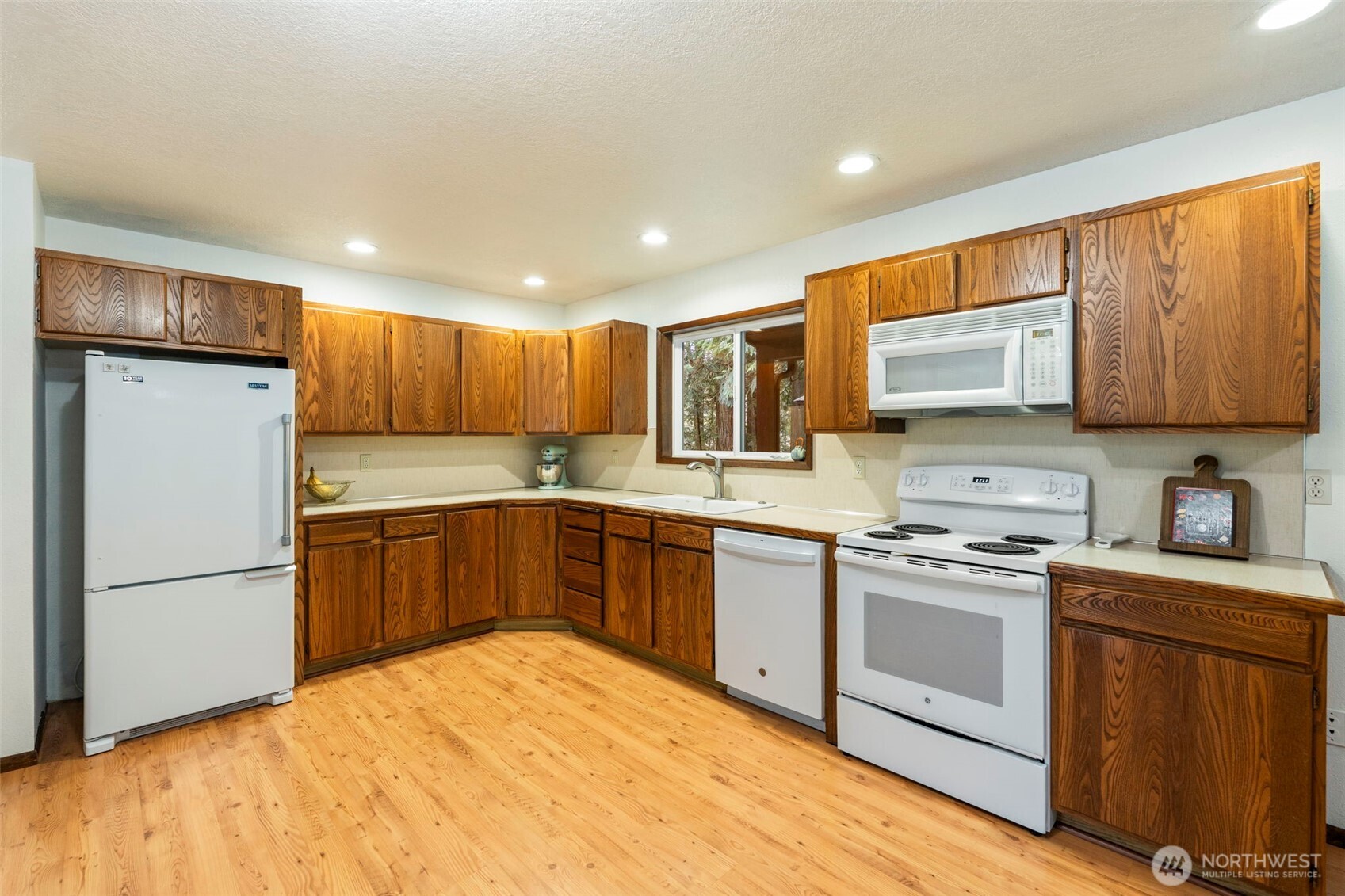 209 Alpha Way Onalaska WA 98570
