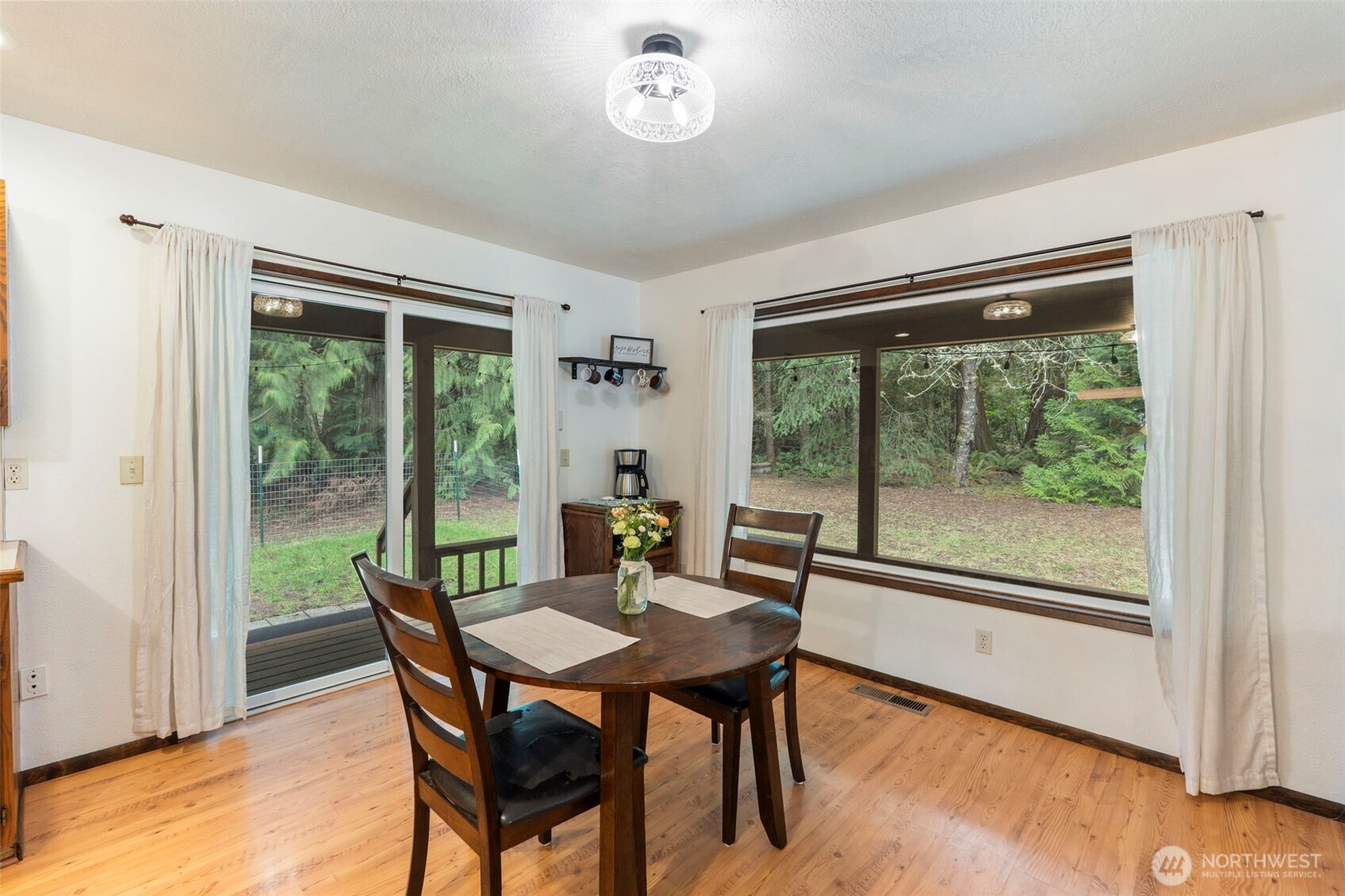 209 Alpha Way Onalaska WA 98570