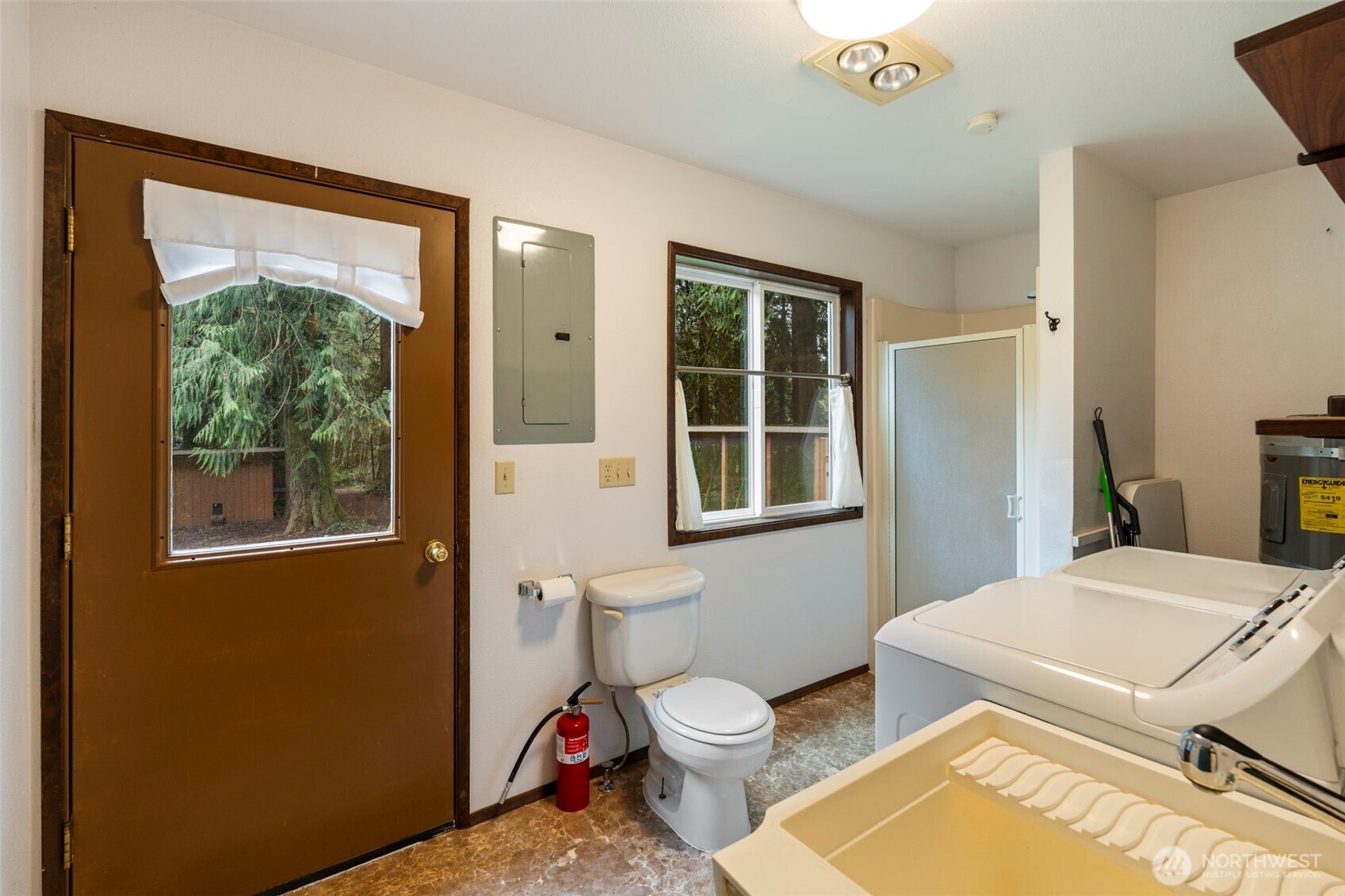 209 Alpha Way Onalaska WA 98570