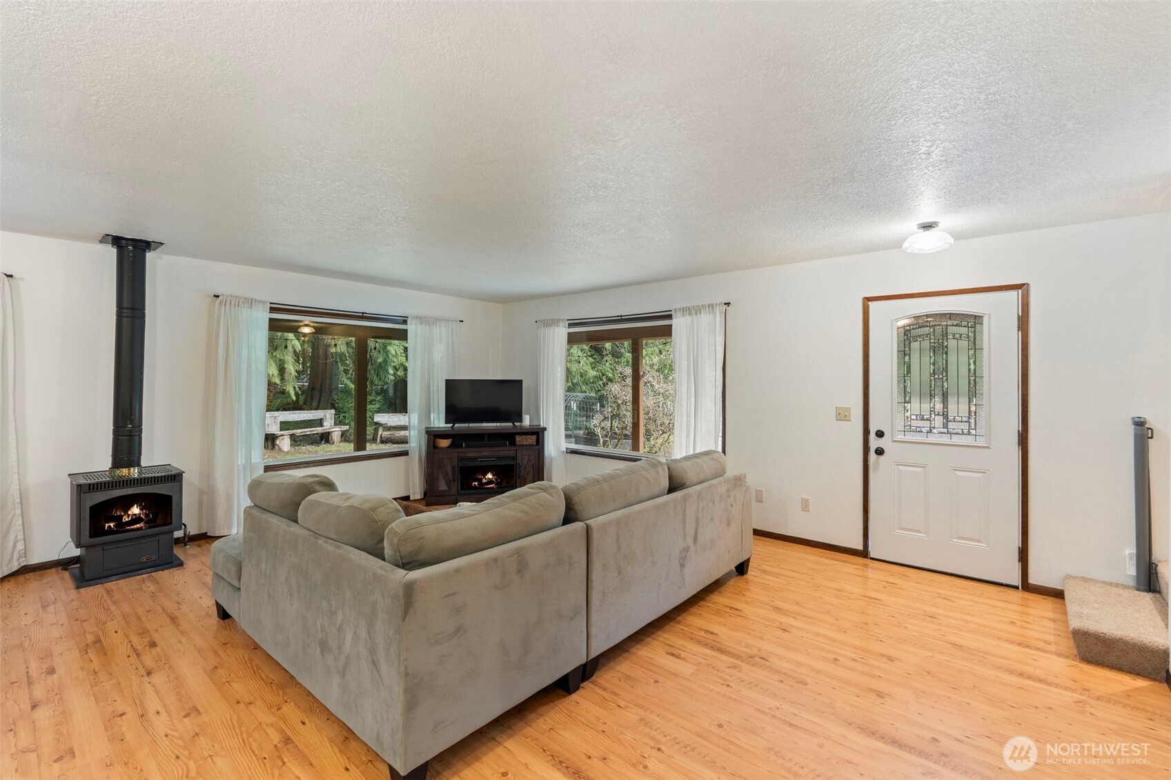 209 Alpha Way Onalaska WA 98570