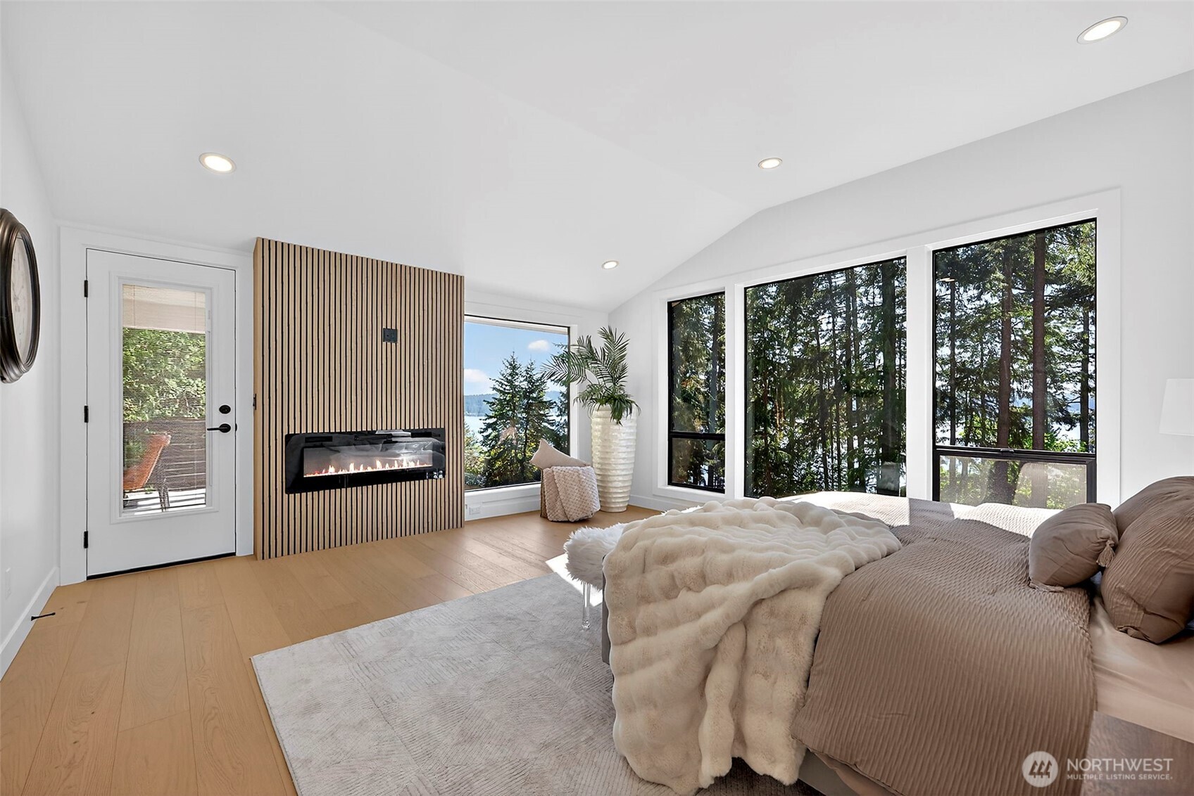 111 Point Fosdick Circle NW Gig Harbor WA 98335