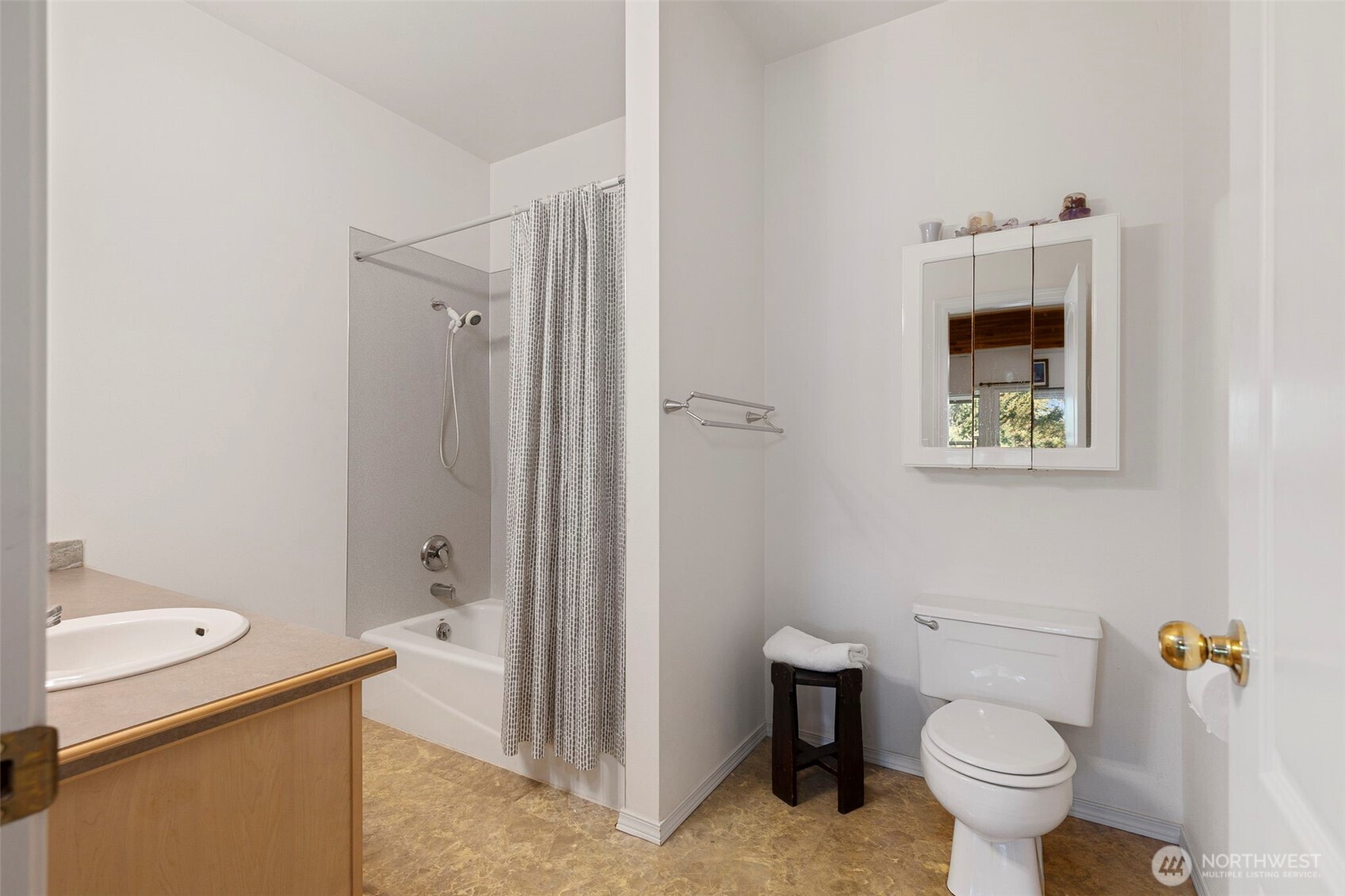 16705 92nd Street NW Lakebay WA 98349