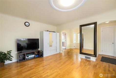 703 N 8th Street Mount Vernon WA 98273