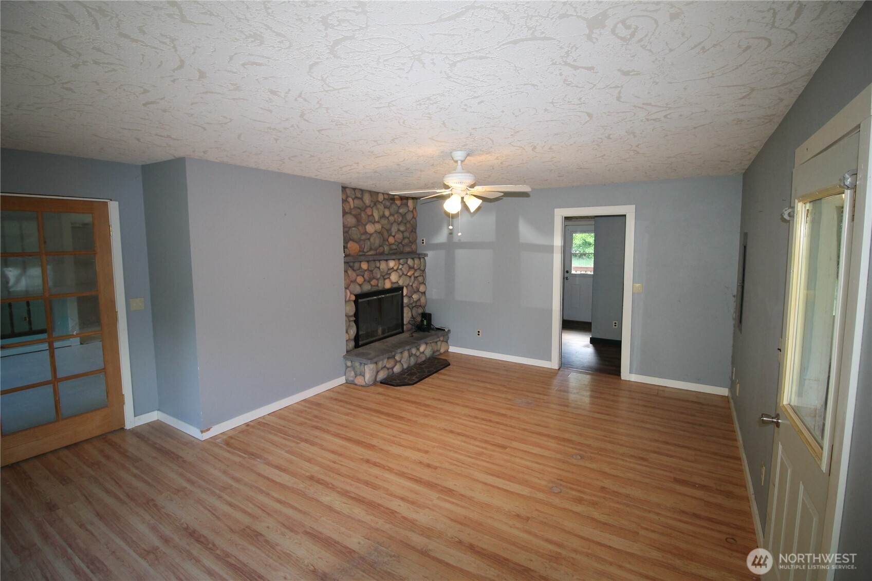 496 Ph 10 Castle Rock WA 98611