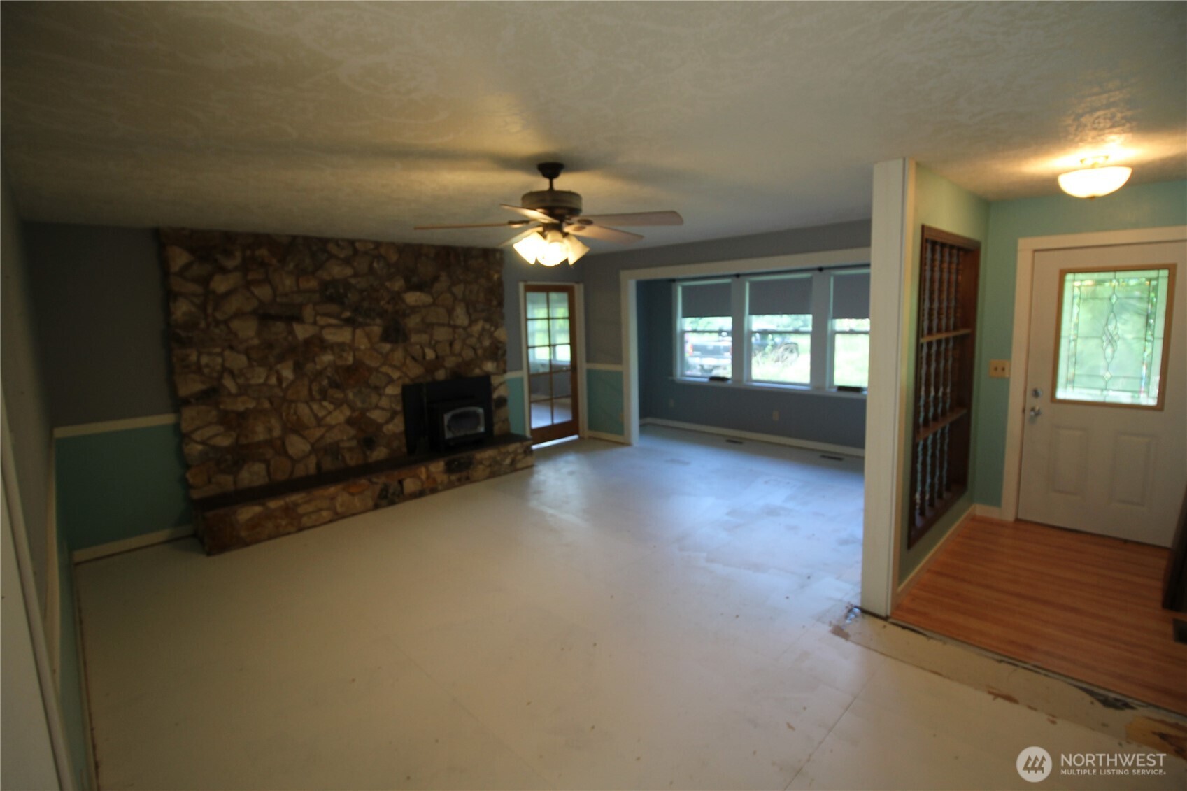 496 Ph 10 Castle Rock WA 98611