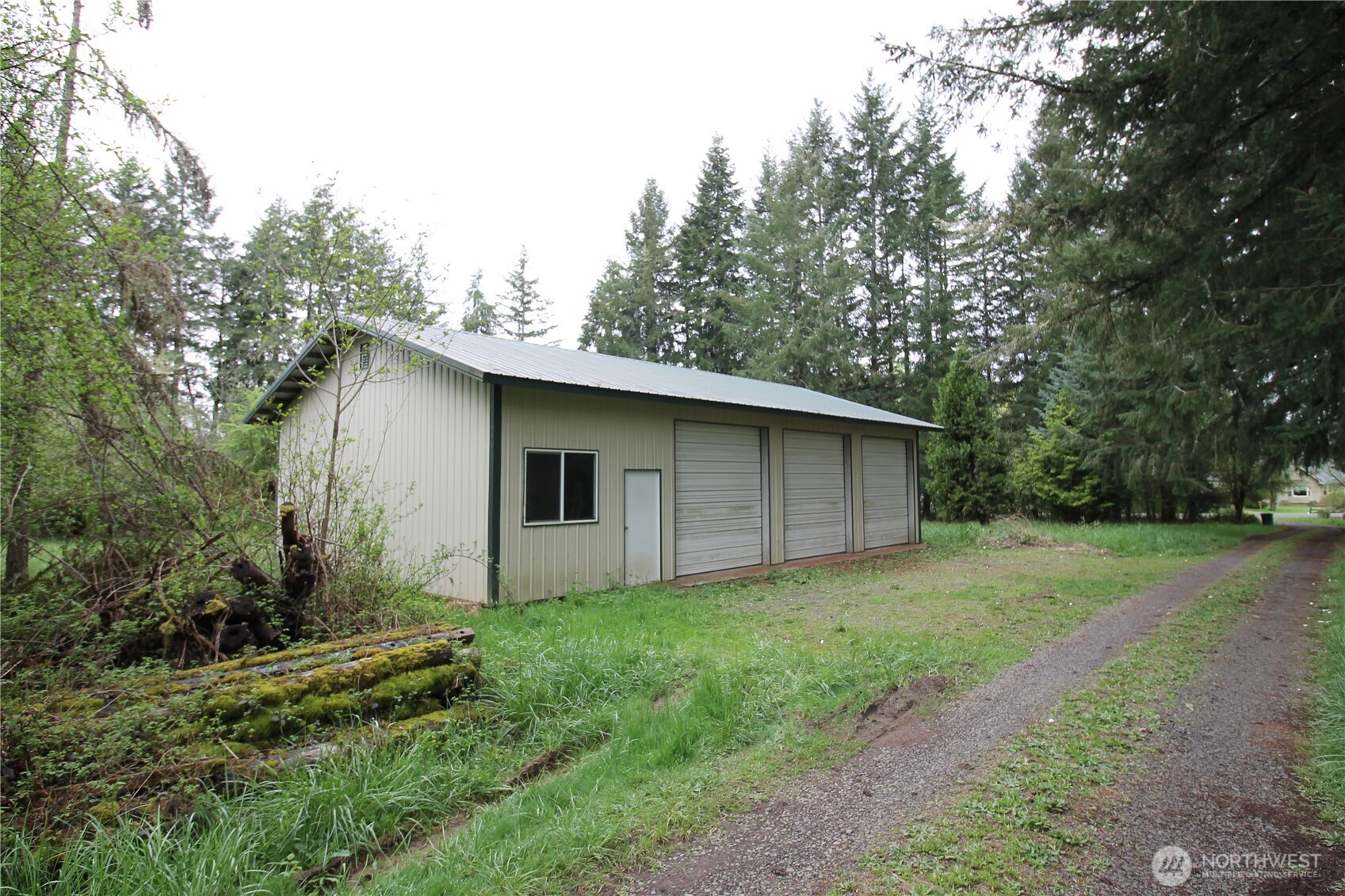 496 Ph 10 Castle Rock WA 98611