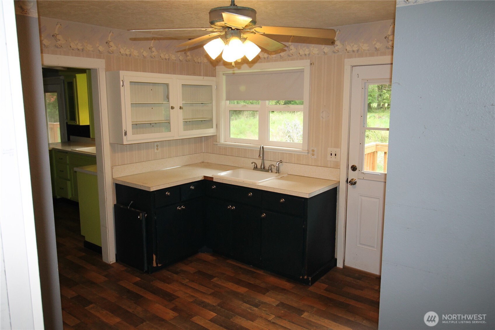 496 Ph 10 Castle Rock WA 98611