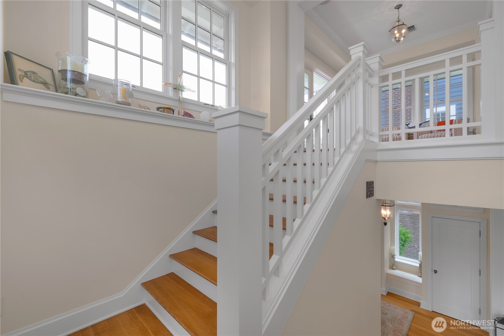 7 E Myrtle Lane Pacific Beach WA 98571