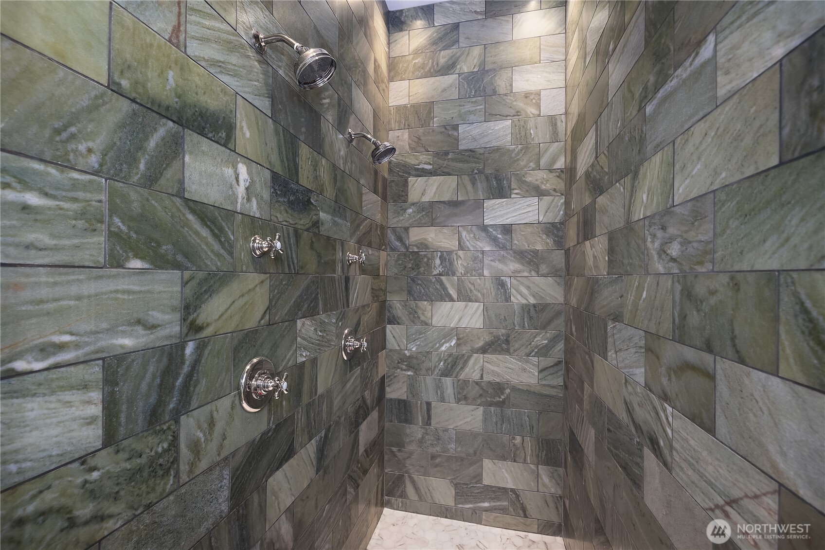 7 E Myrtle Lane Pacific Beach WA 98571