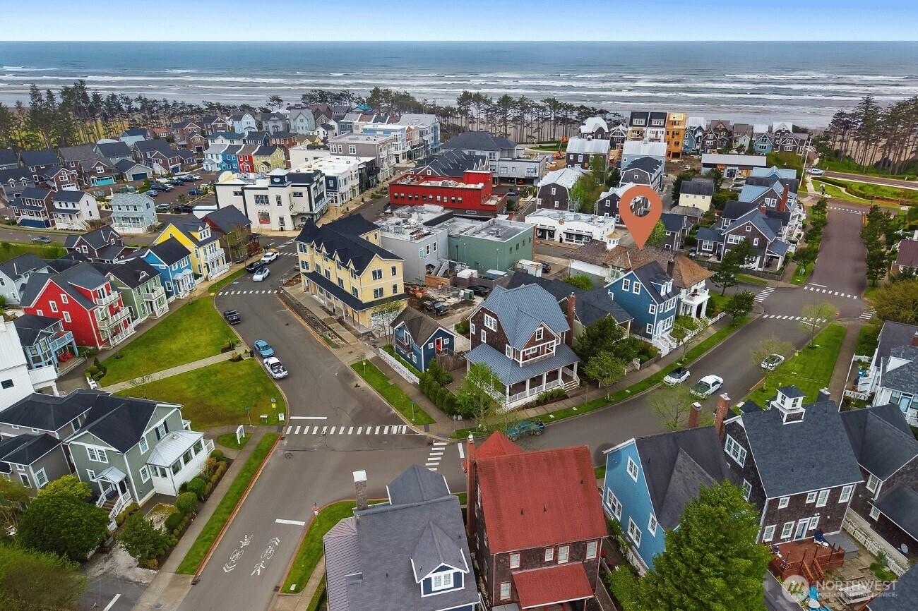 7 E Myrtle Lane Pacific Beach WA 98571