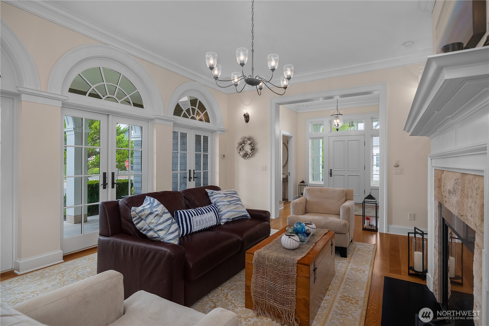 7 E Myrtle Lane Pacific Beach WA 98571