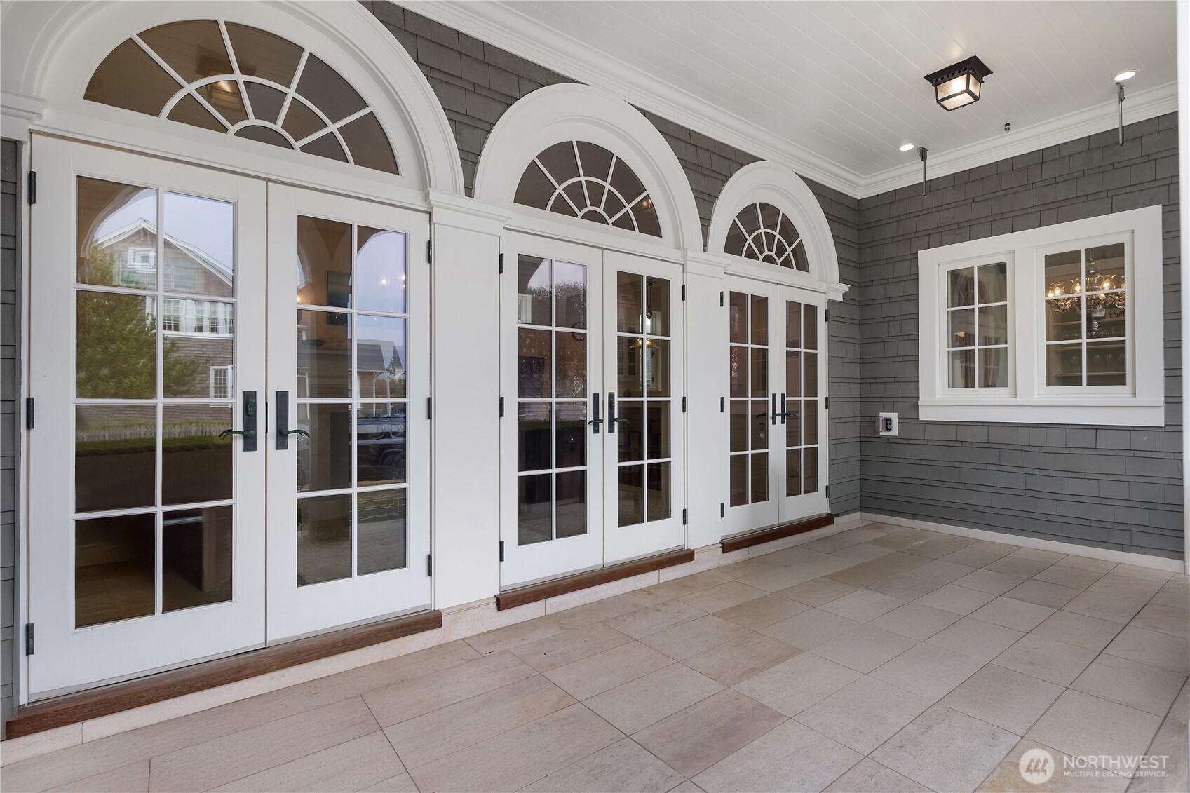 7 E Myrtle Lane Pacific Beach WA 98571