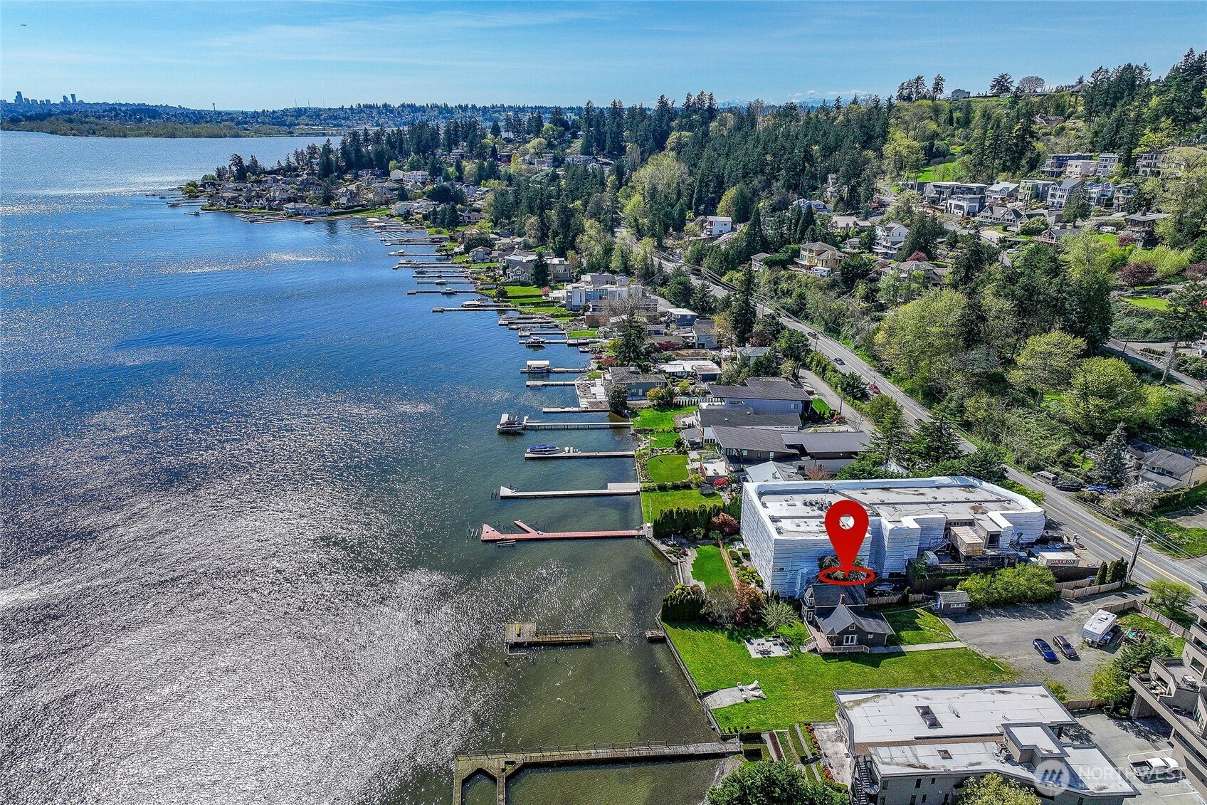 9049 NE Juanita Drive Kirkland WA 98034