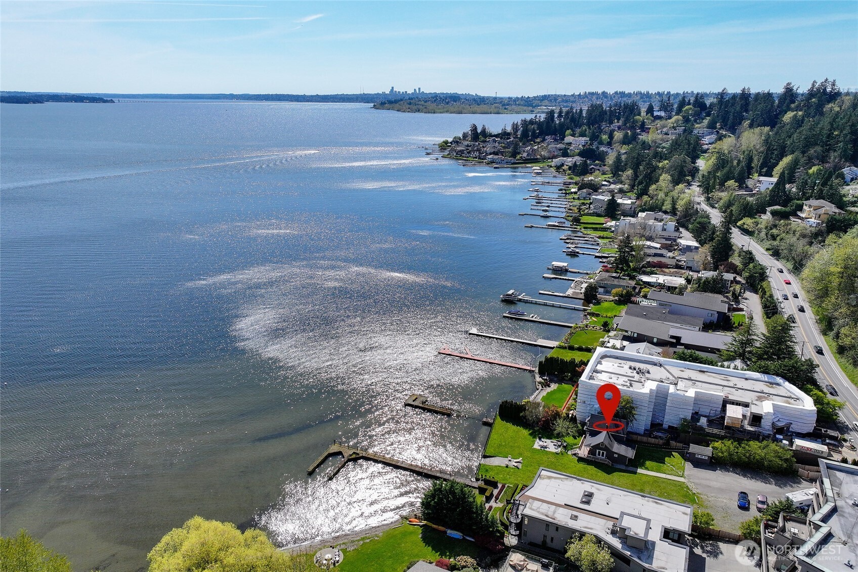 9049 NE Juanita Drive Kirkland WA 98034