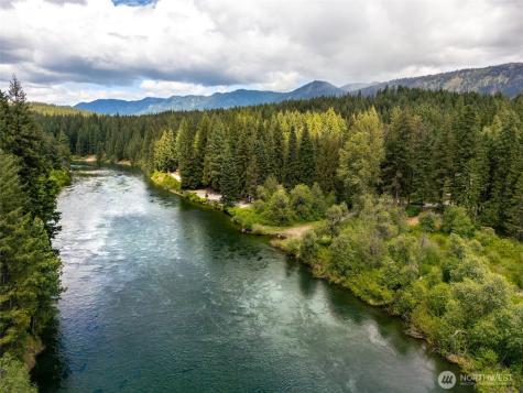 2474 Tamarack Crest Leavenworth WA 98826