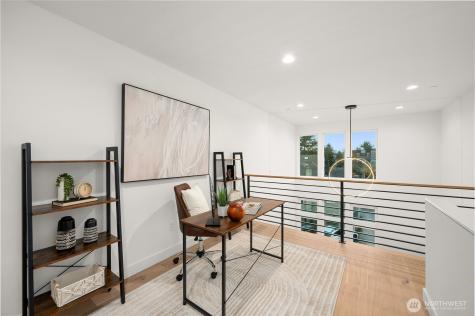 222 10th Avenue E Seattle WA 98102