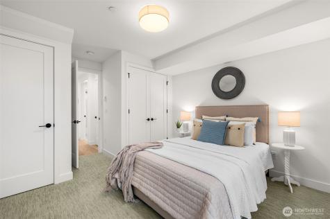 222 10th Avenue E Seattle WA 98102