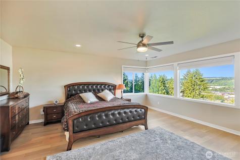 1603 126th Avenue E Edgewood WA 98372