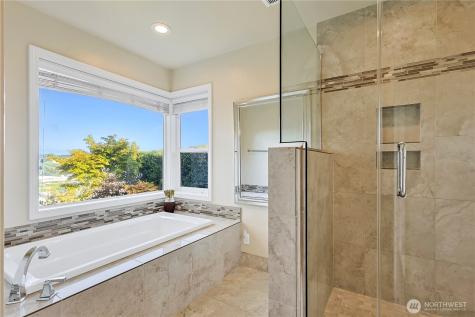 1603 126th Avenue E Edgewood WA 98372