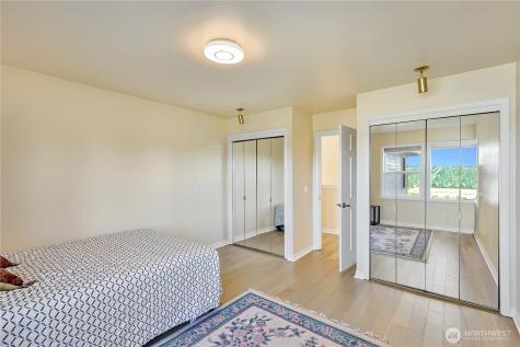 1603 126th Avenue E Edgewood WA 98372