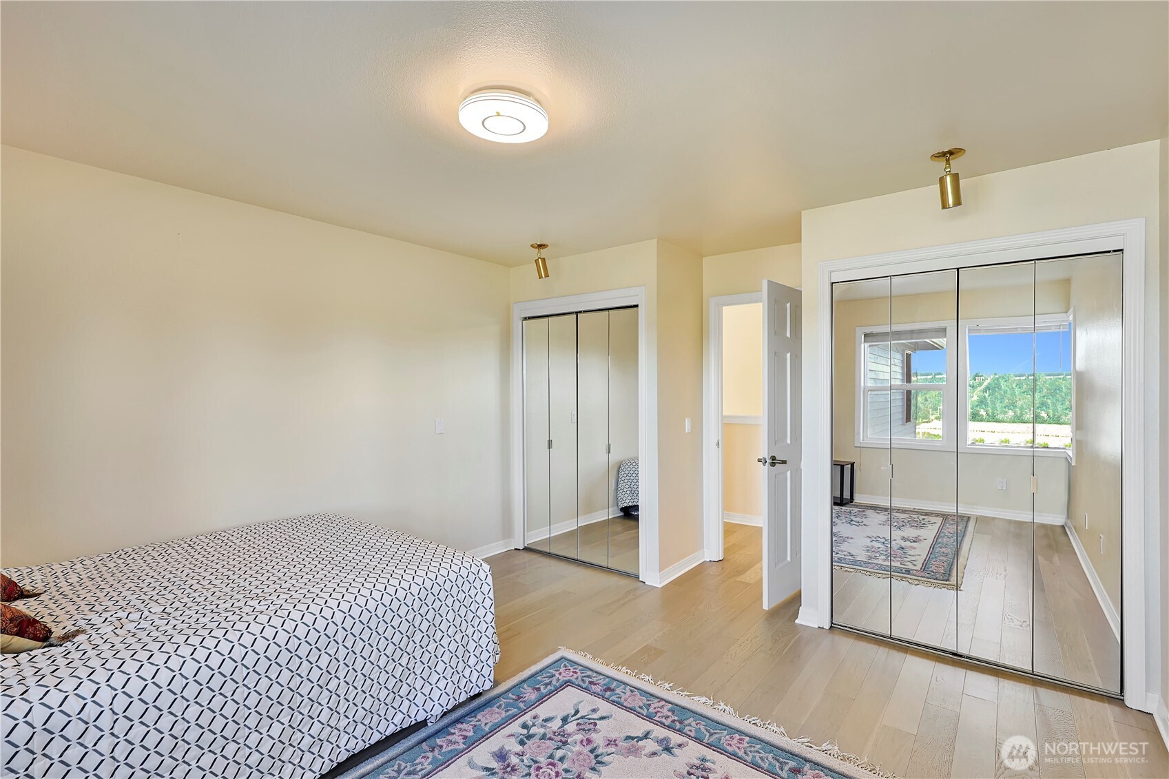 1603 126th Avenue E Edgewood WA 98372