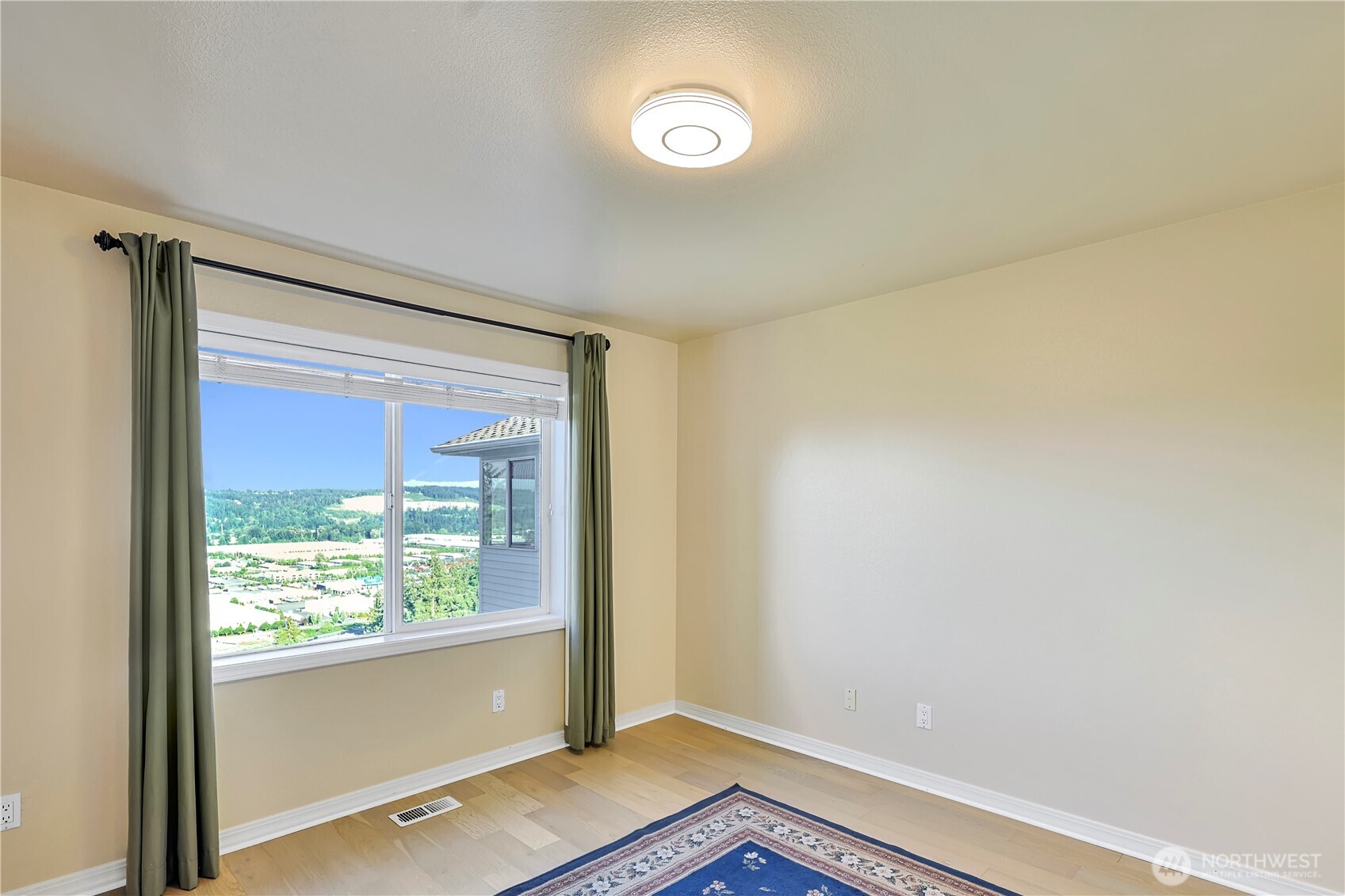 1603 126th Avenue E Edgewood WA 98372