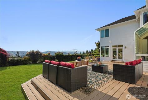 1603 126th Avenue E Edgewood WA 98372
