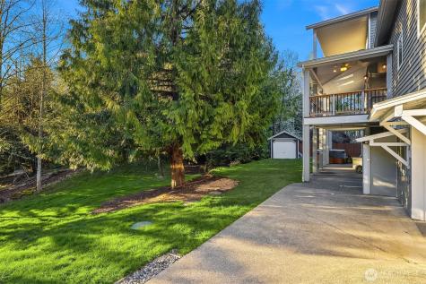 12317 176th Avenue SE Renton WA 98059