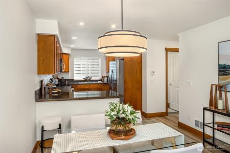 13726 Midvale Avenue N Seattle WA 98133