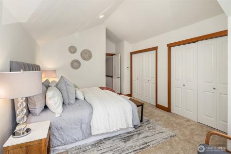 13726 Midvale Avenue N Seattle WA 98133