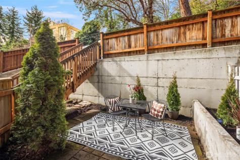 13726 Midvale Avenue N Seattle WA 98133