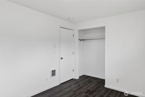 3815 Cherrywood Street Longview WA 98632