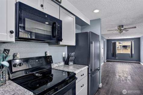 3815 Cherrywood Street Longview WA 98632