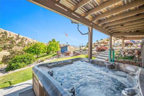 8770 Nahahum Canyon Road Cashmere WA 98815