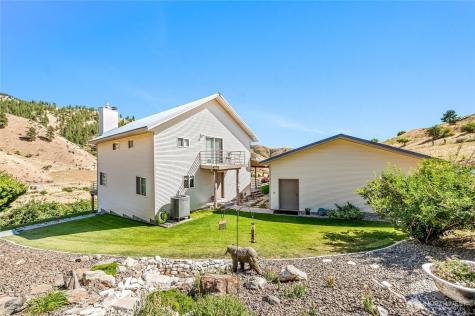 8770 Nahahum Canyon Road Cashmere WA 98815