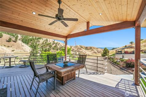 8770 Nahahum Canyon Road Cashmere WA 98815