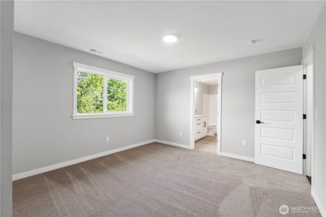 12124 50th Street Ct E Puyallup WA 98372