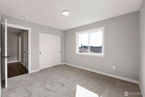 12124 50th Street Ct E Puyallup WA 98372