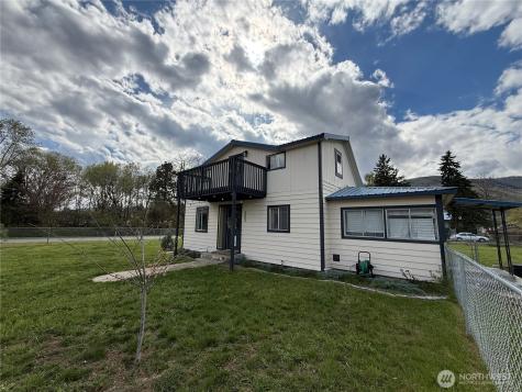502 Fir Street Oroville WA 98844