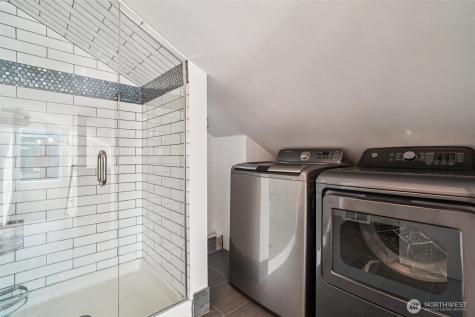 851 NW 56th Street Seattle WA 98107