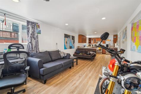 851 NW 56th Street Seattle WA 98107