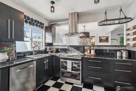 851 NW 56th Street Seattle WA 98107