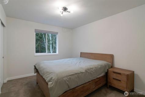 13710 Ash Way Everett WA 98204