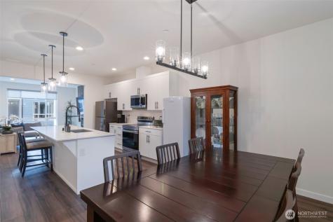 13710 Ash Way Everett WA 98204